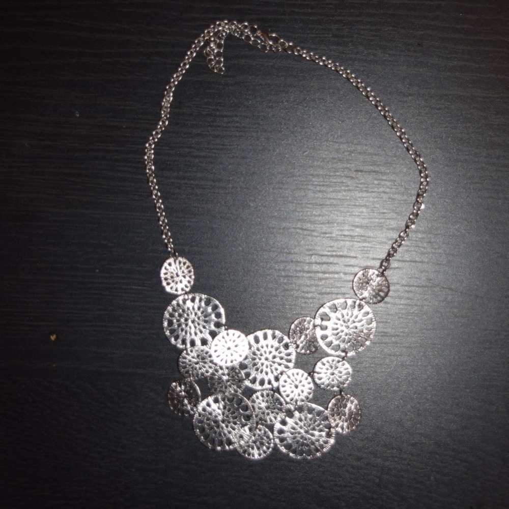 BOGO****Super cute bubble necklace - Picture 2 of 3